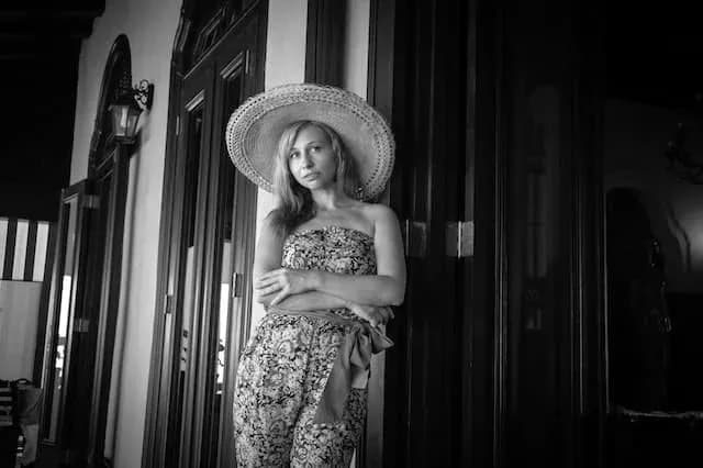 Styl retro jakie to lata - odkryj fascynujące dekady mody